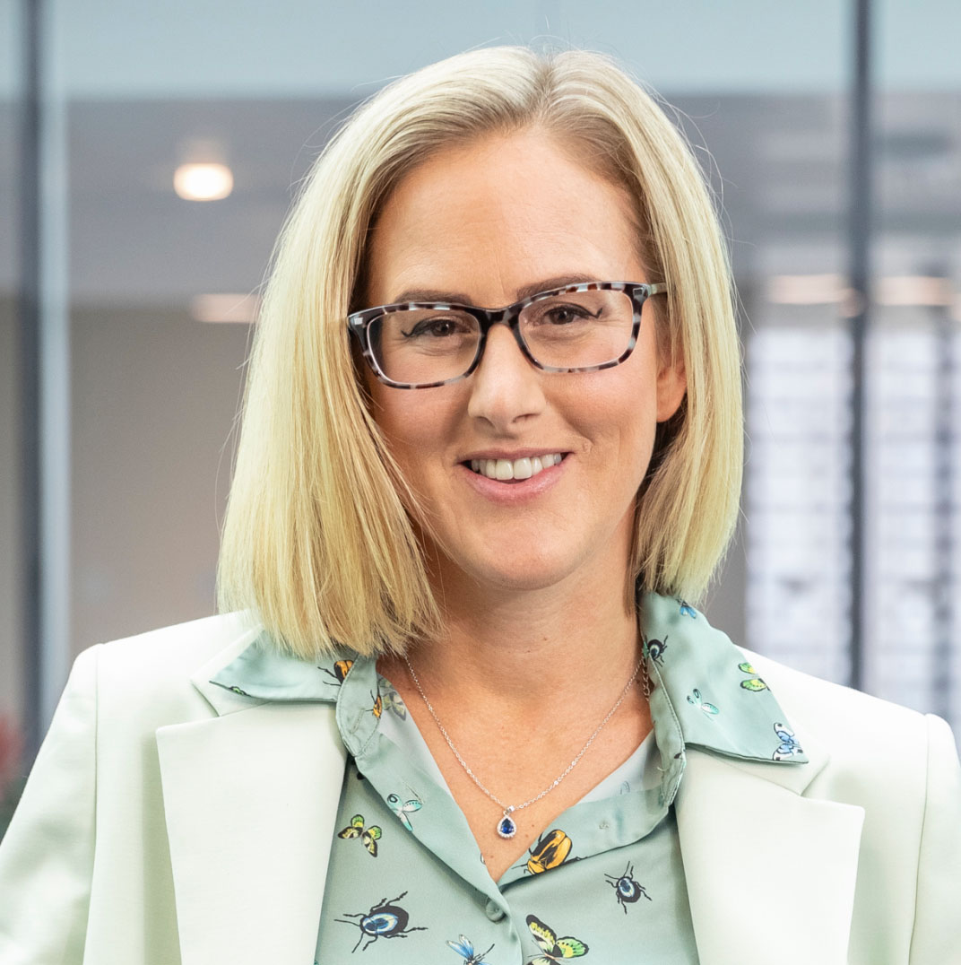 get_sub_field('image')['alt']